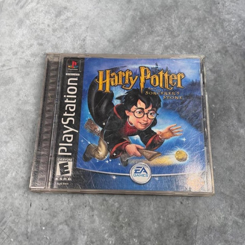 Harry Potter and the Sorcerer's Stone (Sony PlayStation 1, 2001) Complete In Box